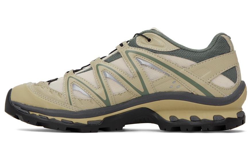Salomon XT-Quest Low-Top Sneakers – Beige / Sage Green / Black