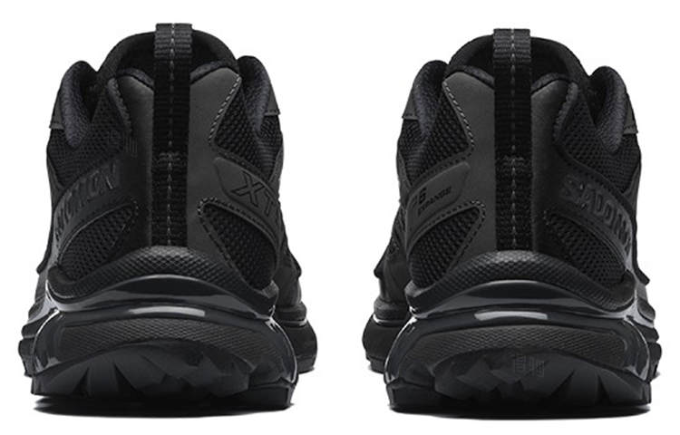 Salomon XT-6 Expanse Low-Top Sneakers – All Black