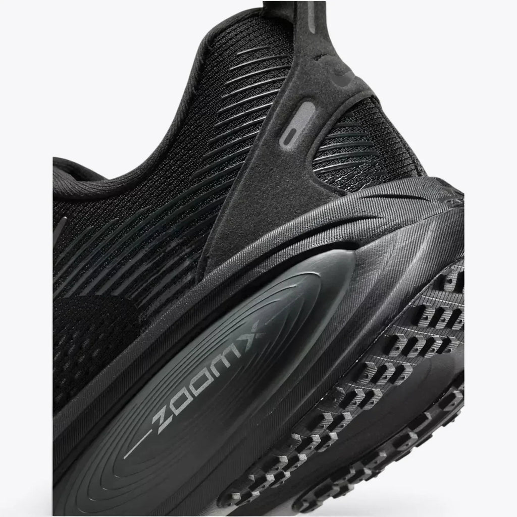 Nike Vomero 18 Running Shoes – Triple Black HM6803-005