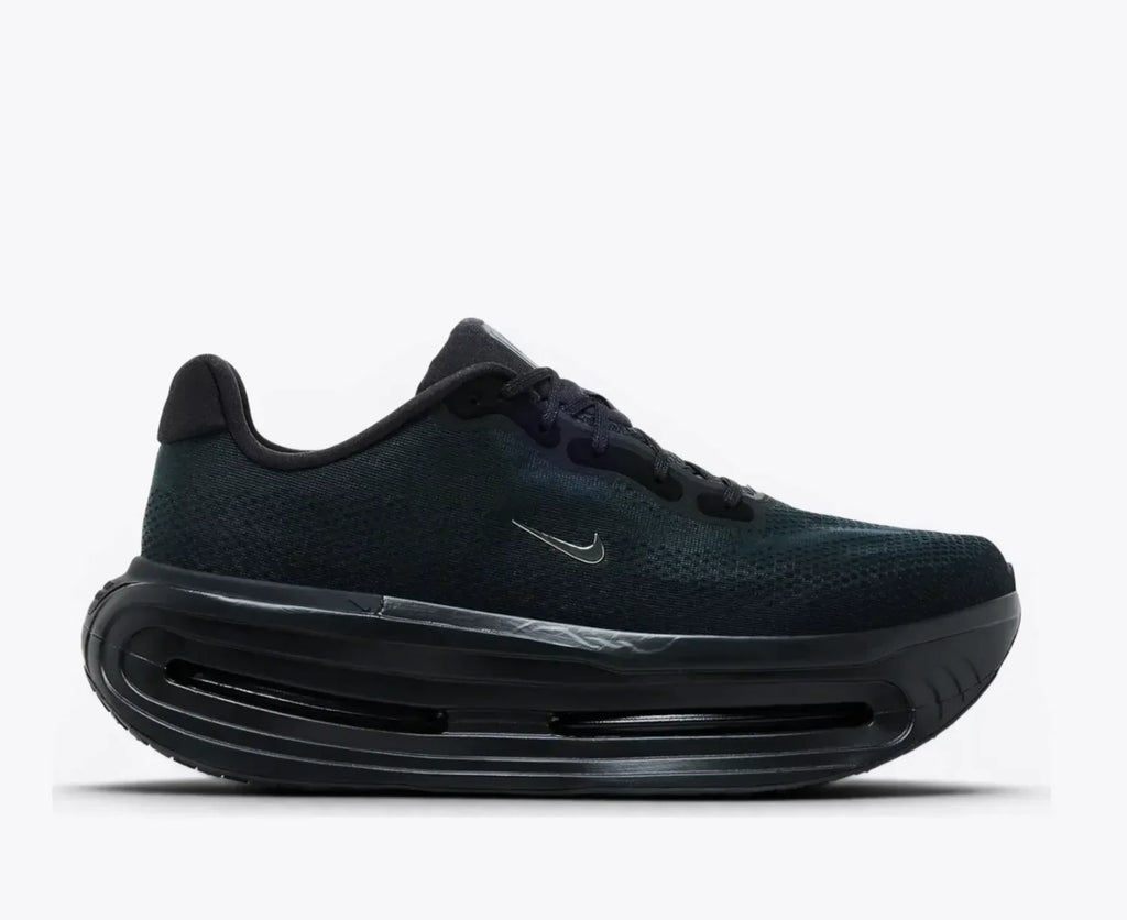 Nike Vomero Premium Running Shoes – Triple Black IQ0627-001