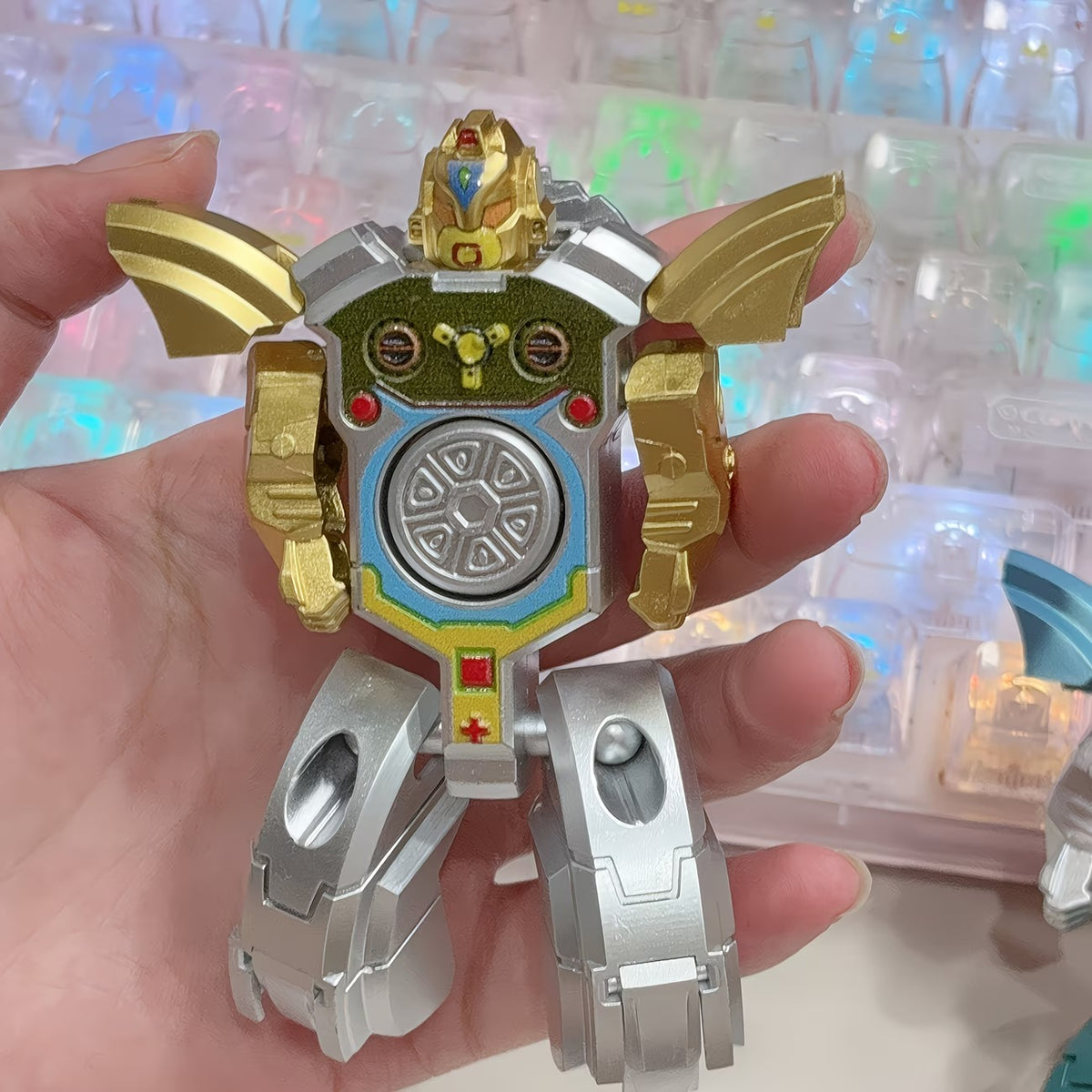 1 silvery green deformation fingertip gyroscope fun