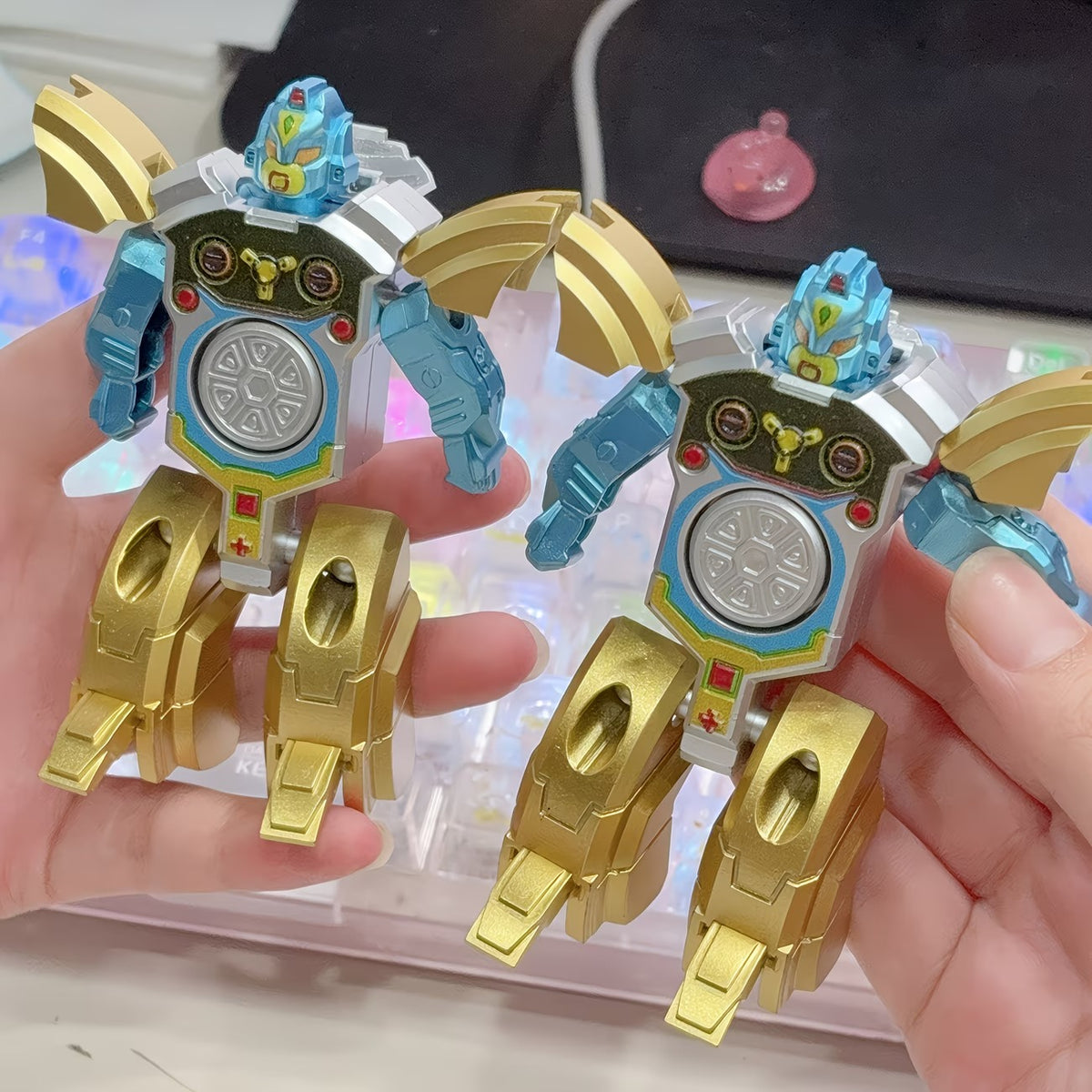 1 silvery green deformation fingertip gyroscope fun